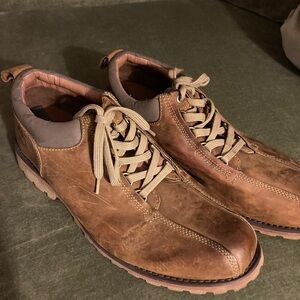 Men’s 11 1/2 Timberland shoes
